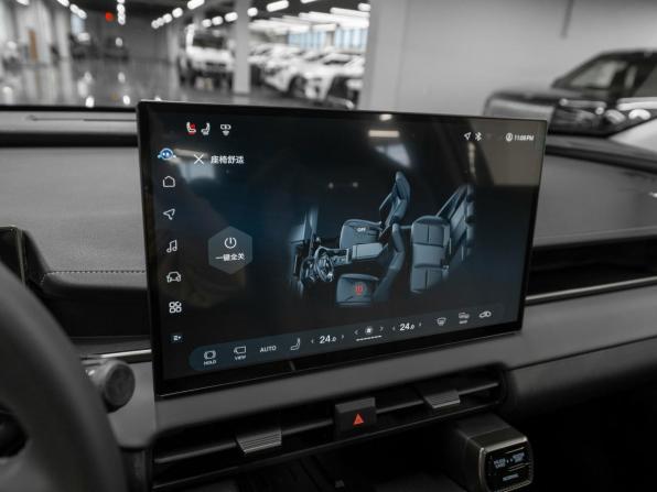 Toyota RAV4 VI (XA60) с пробегом 2026 года, цена 4 300 000 рублей, 26 км, внедорожник, Автокод Объявления