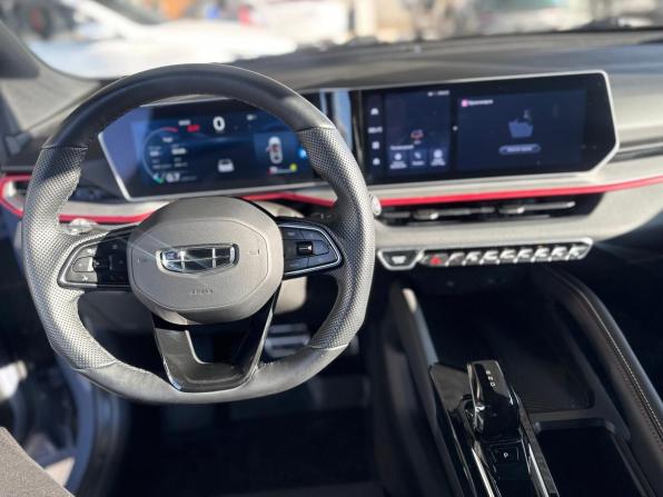 Geely Coolray I Рестайлинг с пробегом 2024 года, цена 2 195 000 рублей, 16605 км, внедорожник, Автокод Объявления