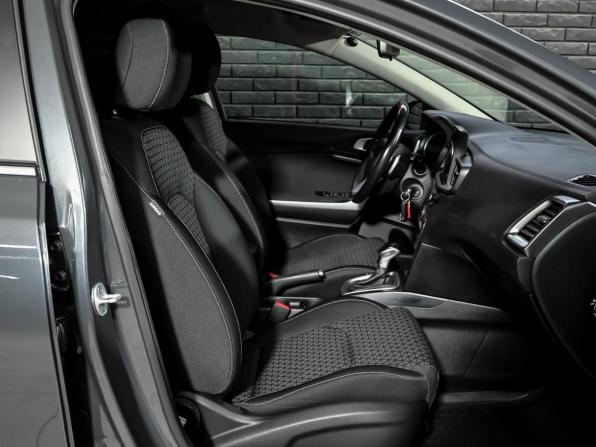 Kia Ceed III с пробегом 2019 года, цена 1 460 000 рублей, 192194 км, универсал, Автокод Объявления