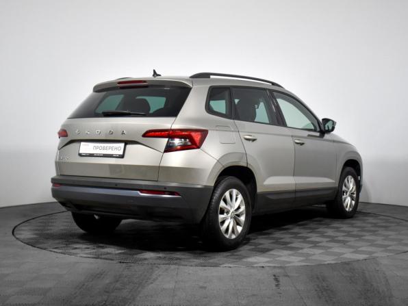 Skoda Karoq I с пробегом 2020 года, цена 1 940 000 рублей, 149406 км, внедорожник, Автокод Объявления