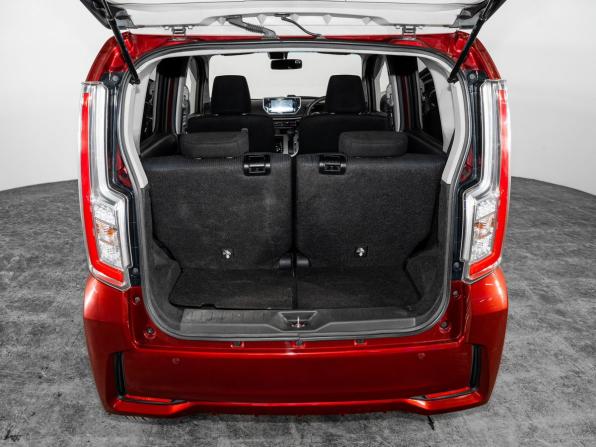 Daihatsu Move VI Рестайлинг с пробегом 2017 года, цена 760 000 рублей, 92172 км, микровэн, Автокод Объявления