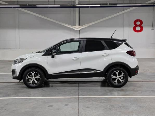 Renault Kaptur I Рестайлинг с пробегом 2021 года, цена 1 450 000 рублей, 52817 км, внедорожник, Автокод Объявления