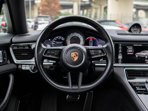 Porsche Panamera II Рестайлинг с пробегом 2021 года, цена 10 999 000 рублей, 40395 км, лифтбек, Автокод Объявления