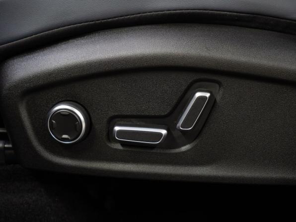 Geely Atlas II с пробегом 2024 года, цена 2 870 000 рублей, 38006 км, внедорожник, Автокод Объявления