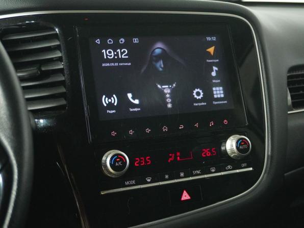 Mitsubishi Outlander III Рестайлинг 3 с пробегом 2021 года, цена 2 683 000 рублей, 75481 км, внедорожник, Автокод Объявления