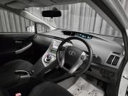 Toyota Prius III Рестайлинг (XW30) Красноярск  - изображение 30