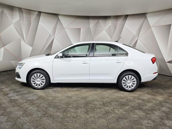 Skoda Rapid II с пробегом 2021 года, цена 1 699 000 рублей, 83244 км, лифтбек, Автокод Объявления