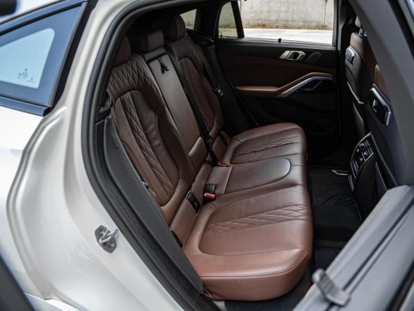 BMW X6 III (G06) Рестайлинг с пробегом 2023 года, цена 12 570 000 рублей, 32724 км, внедорожник, Автокод Объявления