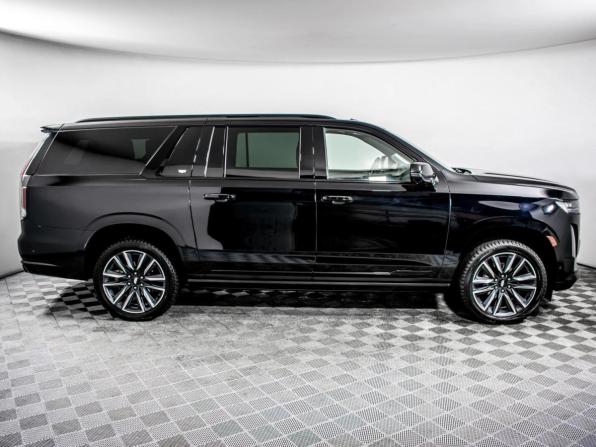 Cadillac Escalade V с пробегом 2023 года, цена 12 250 000 рублей, 12719 км, внедорожник, Автокод Объявления
