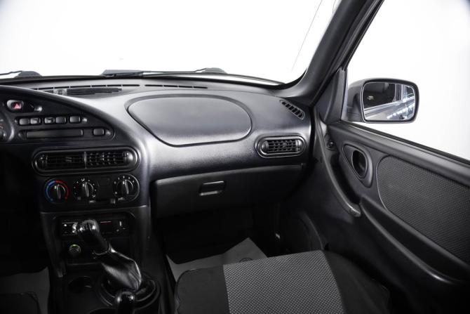 Chevrolet Niva I Рестайлинг с пробегом 2013 года, цена 749 000 рублей, 105000 км, внедорожник, Автокод Объявления