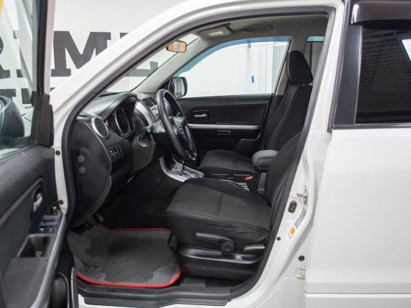 Suzuki Grand Vitara II Рестайлинг с пробегом 2011 года, цена 1 199 000 рублей, 145040 км, внедорожник, Автокод Объявления