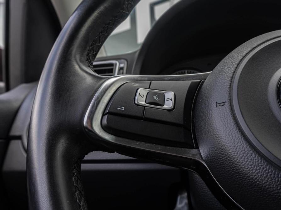 Volkswagen Polo V Рестайлинг Краснодар  - изображение 16