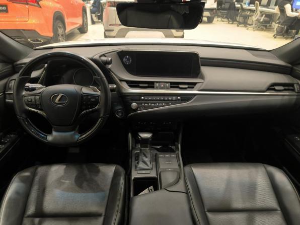 Lexus ES VII с пробегом 2020 года, цена 4 300 000 рублей, 63000 км, седан, Автокод Объявления