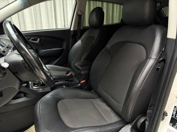 Hyundai ix35 I Рестайлинг с пробегом 2014 года, цена 1 599 000 рублей, 171902 км, внедорожник, Автокод Объявления