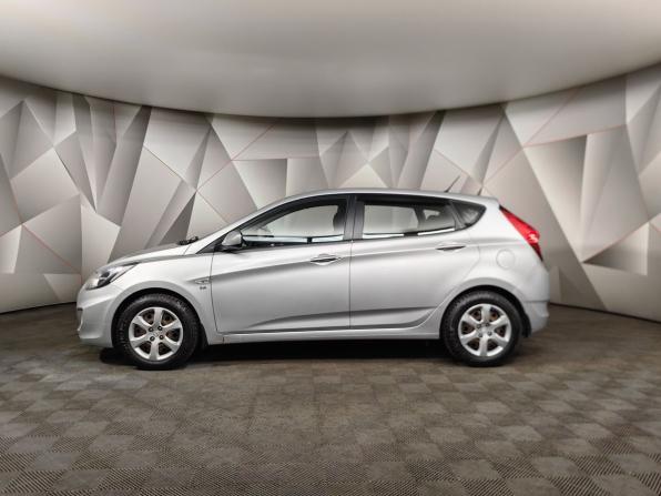 Hyundai Solaris I с пробегом 2012 года, цена 779 000 рублей, 135483 км, хэтчбек, Автокод Объявления