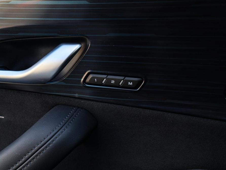 Geely Monjaro I Москва  - изображение 21