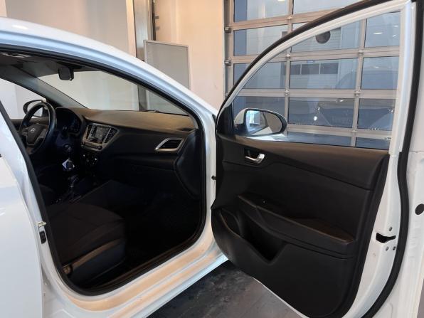 Hyundai Solaris II Рестайлинг с пробегом 2020 года, цена 1 560 000 рублей, 152299 км, седан, Автокод Объявления