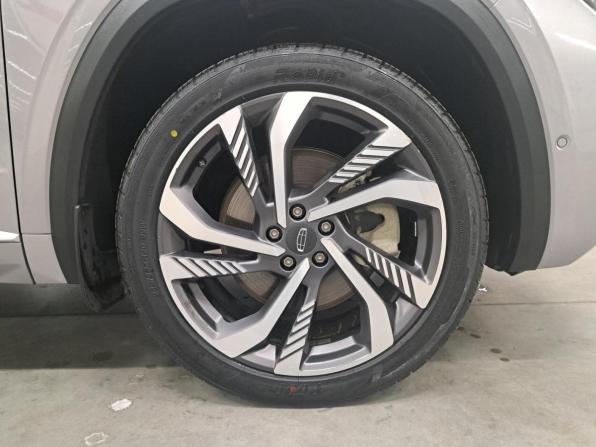 Geely Monjaro I с пробегом 2023 года, цена 2 840 000 рублей, 128483 км, внедорожник, Автокод Объявления