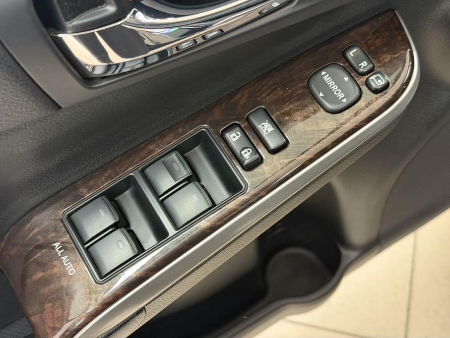Toyota Camry VII (XV50) Рестайлинг Вологда  - изображение 17