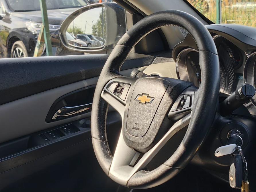 Chevrolet Cruze I Рестайлинг Санкт-Петербург  - изображение 11