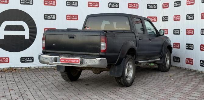 Nissan NP300 с пробегом 2012 года, цена 720 000 рублей, 167000 км, offers.body_type.unknown, Автокод Объявления