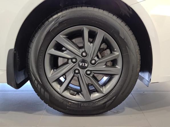 Kia Optima IV Рестайлинг с пробегом 2018 года, цена 1 724 000 рублей, 159699 км, седан, Автокод Объявления