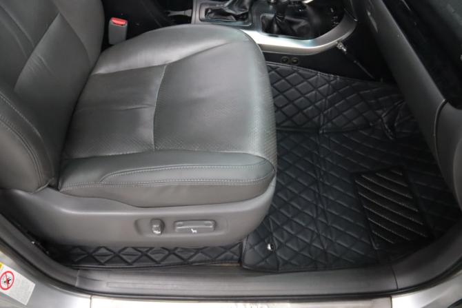 Toyota Land Cruiser Prado 120 Series Рестайлинг с пробегом 2008 года, цена 2 075 750 рублей, 280333 км, внедорожник, Автокод Объявления