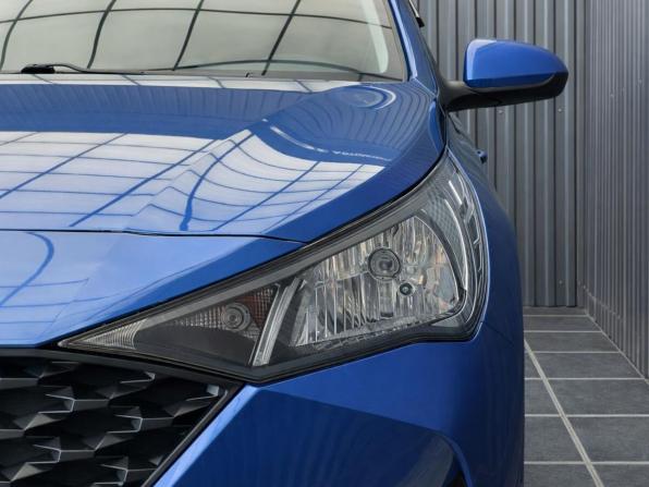 Hyundai Solaris II Рестайлинг с пробегом 2021 года, цена 1 467 000 рублей, 56167 км, седан, Автокод Объявления