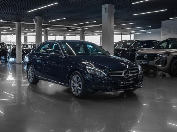 Mercedes-Benz C-Класс IV (W205) с пробегом 2015 года, цена 2 490 000 рублей, 72244 км, седан, Автокод Объявления