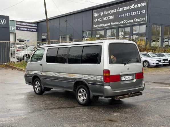 Toyota HiAce H100 с пробегом 2003 года, цена 699 000 рублей, 431000 км, минивэн, Автокод Объявления