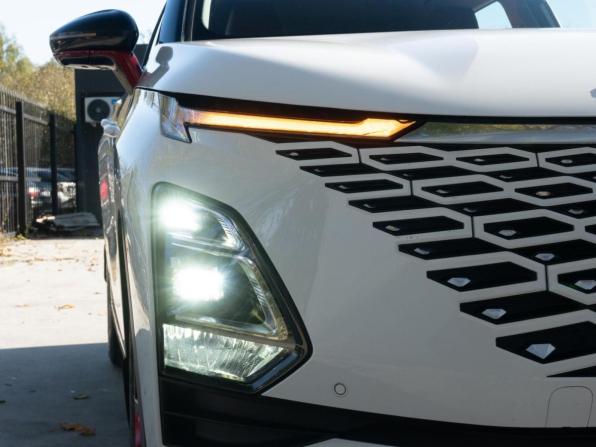 Omoda C5 I с пробегом 2024 года, цена 1 949 000 рублей, 46842 км, внедорожник, Автокод Объявления