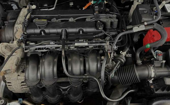 Ford Fiesta Mk6 Рестайлинг с пробегом 2015 года, цена 689 000 рублей, 207471 км, седан, Автокод Объявления