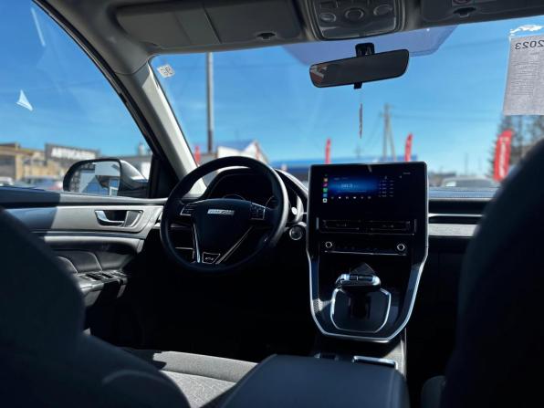 Haval M6 II с пробегом 2023 года, цена 1 720 000 рублей, 40948 км, внедорожник, Автокод Объявления