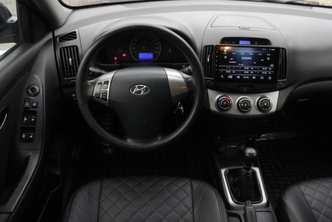Hyundai Elantra IV (HD) с пробегом 2010 года, цена 660 000 рублей, 240200 км, седан, Автокод Объявления
