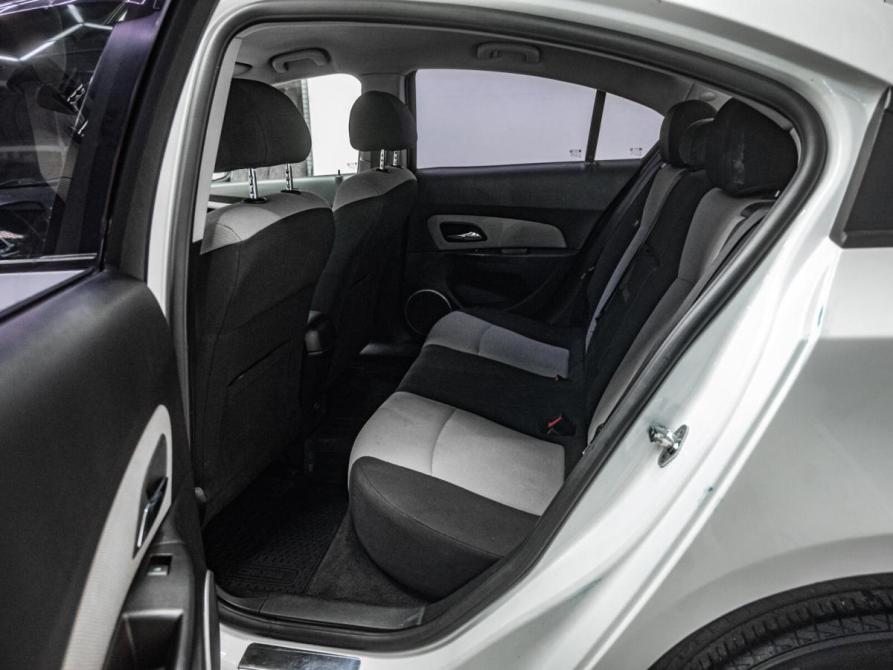 Chevrolet Cruze I Челябинск  - изображение 15