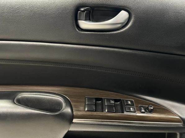 Nissan Teana II (J32) Рестайлинг с пробегом 2011 года, цена 1 090 000 рублей, 106165 км, седан, Автокод Объявления
