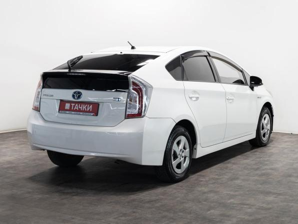 Toyota Prius III Рестайлинг (XW30) с пробегом 2013 года, цена 1 500 000 рублей, 109000 км, лифтбек, Автокод Объявления