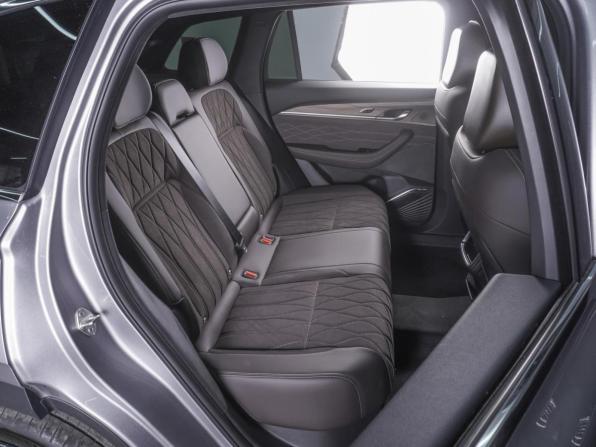 Geely Monjaro I Рестайлинг с пробегом 2026 года, цена 4 550 000 рублей, 59 км, внедорожник, Автокод Объявления