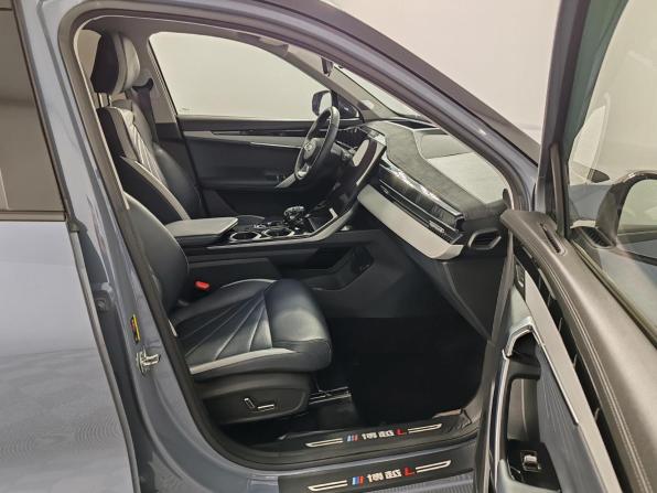 Geely Atlas II с пробегом 2024 года, цена 2 875 000 рублей, 51769 км, внедорожник, Автокод Объявления