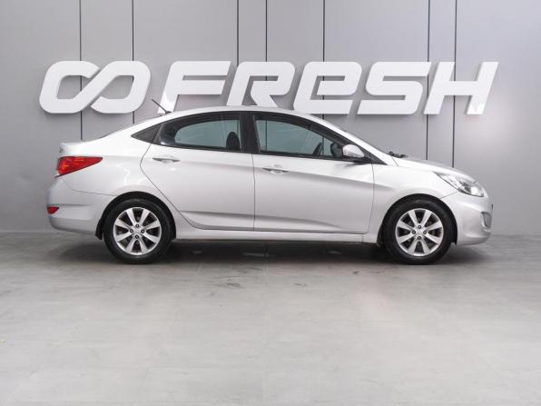 Hyundai Solaris I с пробегом 2011 года, цена 699 000 рублей, 190319 км, седан, Автокод Объявления