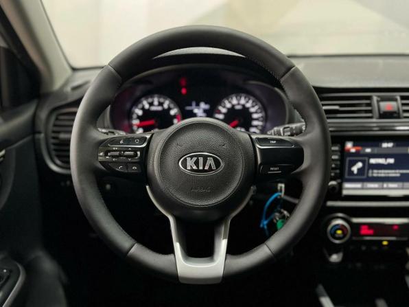 Kia Rio IV с пробегом 2018 года, цена 1 530 000 рублей, 44498 км, хэтчбек, Автокод Объявления