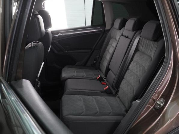 Volkswagen Tiguan II с пробегом 2018 года, цена 2 484 000 рублей, 160006 км, внедорожник, Автокод Объявления
