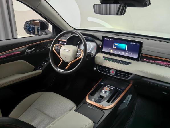 Haval Jolion I Рестайлинг с пробегом 2024 года, цена 2 199 000 рублей, 43100 км, внедорожник, Автокод Объявления
