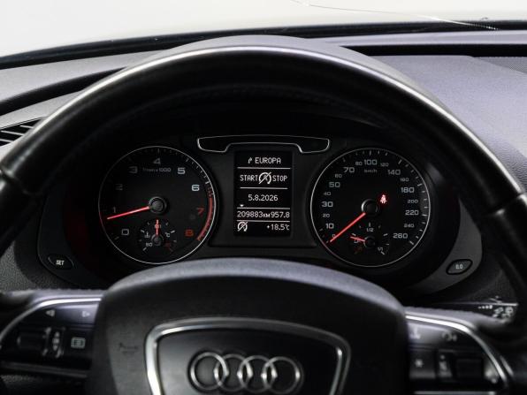 Audi Q3 I (8U) с пробегом 2012 года, цена 1 579 000 рублей, 209881 км, внедорожник, Автокод Объявления