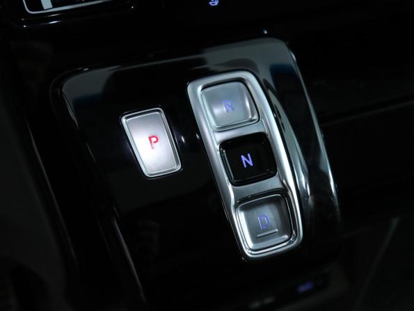 Hyundai Staria I с пробегом 2021 года, цена 4 500 000 рублей, 74230 км, минивэн, Автокод Объявления