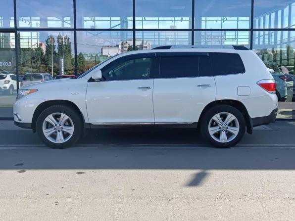 Toyota Highlander II (XU40) Рестайлинг с пробегом 2012 года, цена 1 950 000 рублей, 304362 км, внедорожник, Автокод Объявления