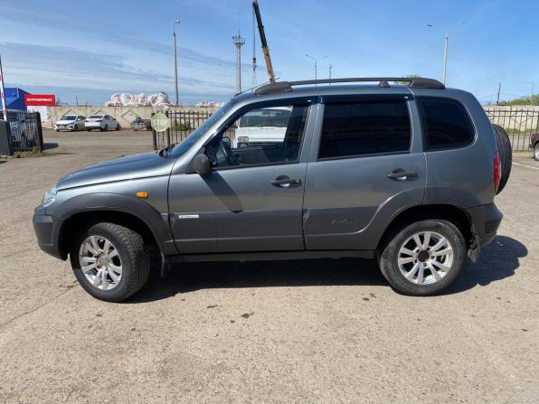 Chevrolet Niva I Рестайлинг с пробегом 2011 года, цена 420 000 рублей, 130210 км, внедорожник, Автокод Объявления
