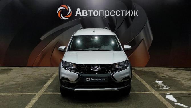 Lada (ВАЗ) Largus I Рестайлинг с пробегом 2025 года, цена 1 800 000 рублей, 23 км, универсал, Автокод Объявления
