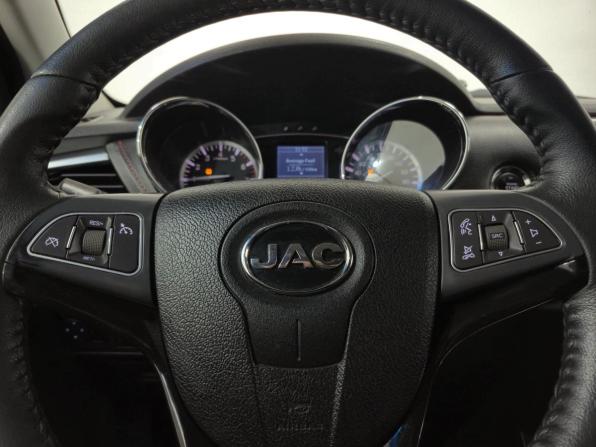 JAC T6 с пробегом 2023 года, цена 1 760 000 рублей, 75674 км, offers.body_type.unknown, Автокод Объявления