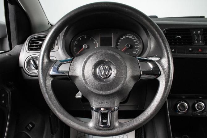 Volkswagen Polo V с пробегом 2011 года, цена 699 000 рублей, 270000 км, седан, Автокод Объявления